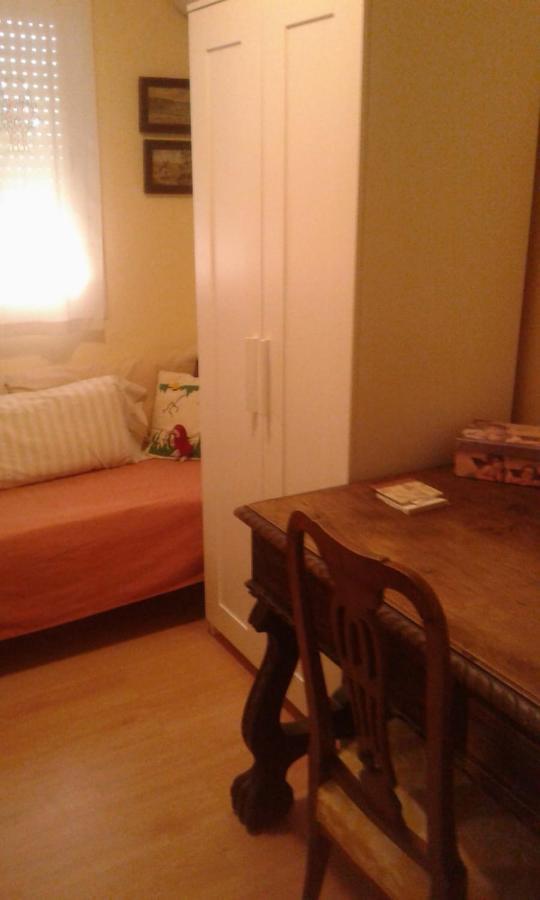 Habitacion Piso Compartido セビリア エクステリア 写真